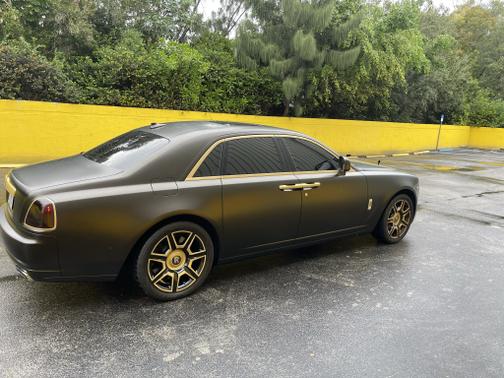 2011 Rolls-Royce Ghost Base