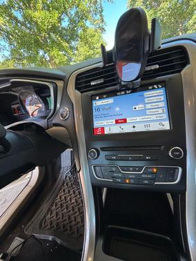 Gold 2017 Ford Fusion SE
