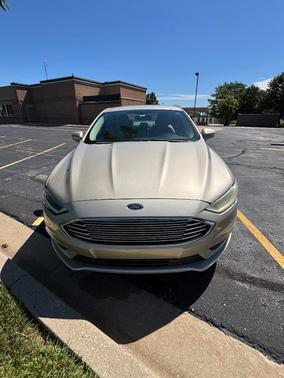 Gold 2017 Ford Fusion SE