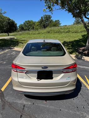 Gold 2017 Ford Fusion SE