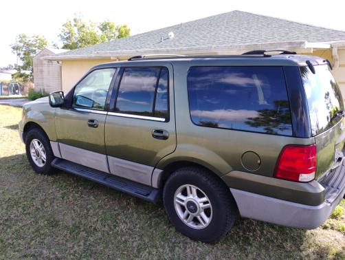 2003 Ford Expedition XLT
