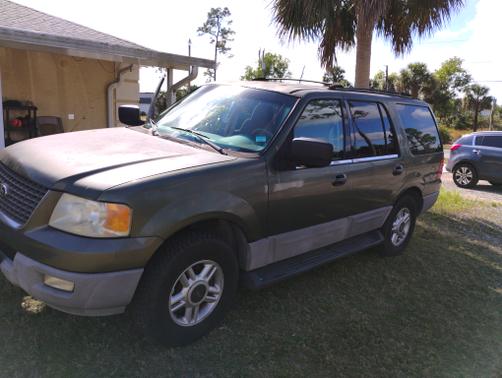 2003 Ford Expedition XLT