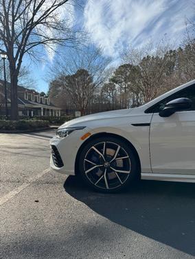 2024 Volkswagen Golf R 2.0T Manual