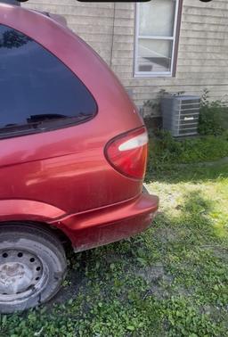 Red 2001 Chrysler Town & Country LX