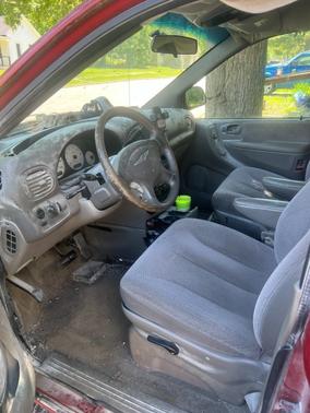 Red 2001 Chrysler Town & Country LX