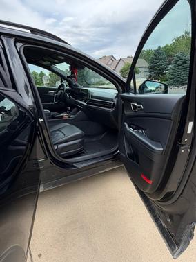 Black 2023 Kia Sportage X-Line