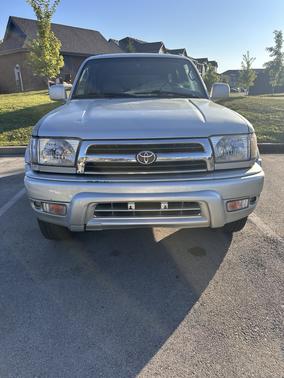 1999 Toyota 4Runner Limited 4WD