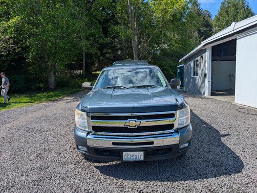 Blue 2010 Chevrolet Silverado 1500 LT