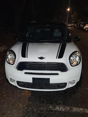 White 2014 MINI Countryman Cooper S