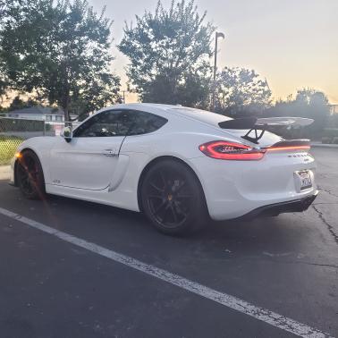 2016 Porsche Cayman GTS