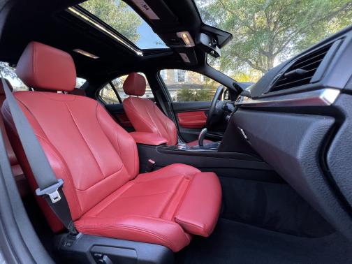 2015 BMW 328 i