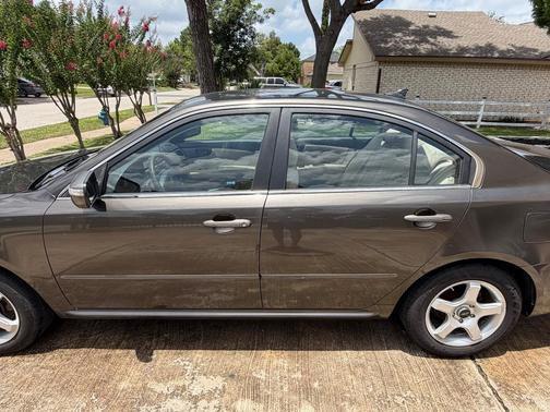 Gray 2010 Kia Optima LX