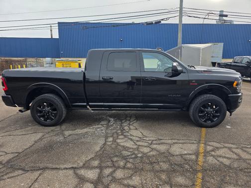 2022 RAM 3500 Limited