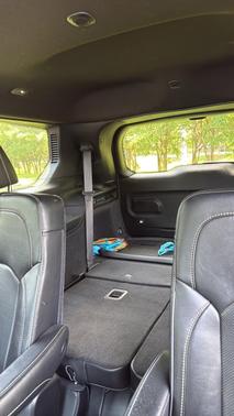 Silver 2022 Jeep Grand Cherokee L Overland