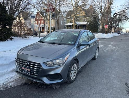 2019 Hyundai Accent SE
