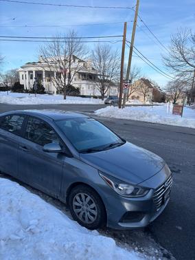 2019 Hyundai Accent SE