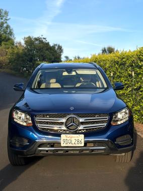 Blue 2018 Mercedes-Benz GLC 300 Base
