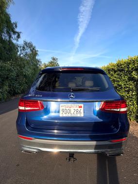 Blue 2018 Mercedes-Benz GLC 300 Base