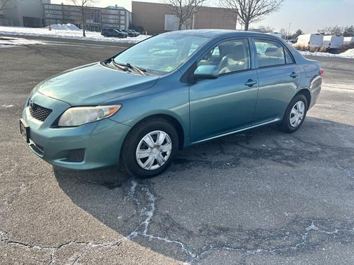 2010 Toyota Corolla LE