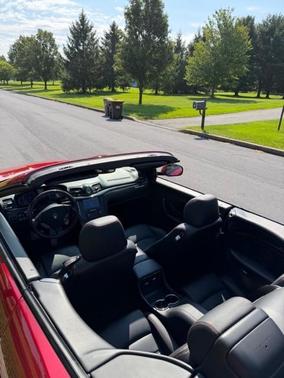 Red 2015 Maserati GranTurismo Base