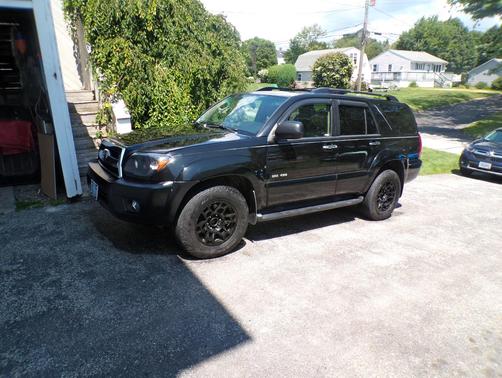 Black 2008 Toyota 4Runner SR5