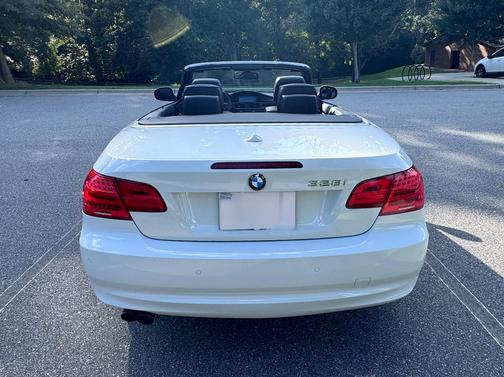 White 2013 BMW 328 i