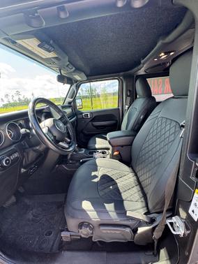 Gray 2019 Jeep Wrangler Sport