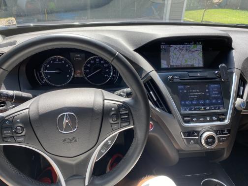Photo 5 of 9 of 2020 Acura MDX 3.5L w/Technology Package