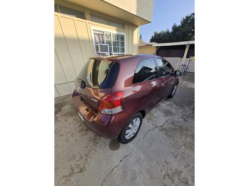 2010 Toyota Yaris Base