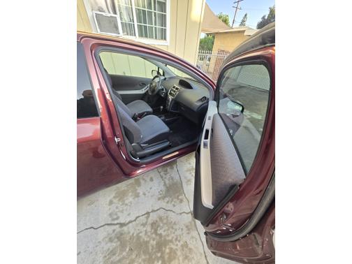 2010 Toyota Yaris Base