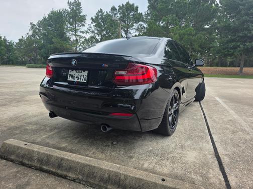 Black 2014 BMW M235 i