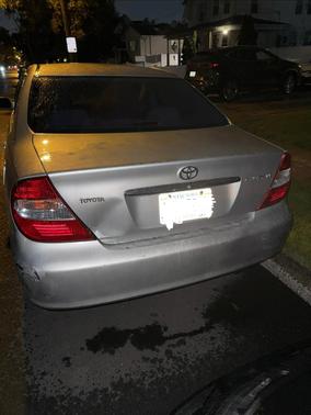 Silver 2004 Toyota Camry LE