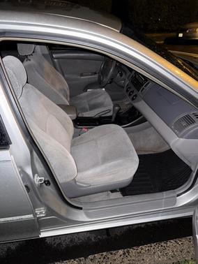 Silver 2004 Toyota Camry LE