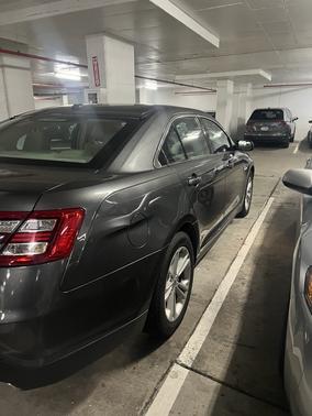 2016 Ford Taurus SEL