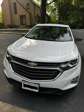White 2019 Chevrolet Equinox LS