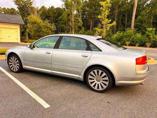 2005 Audi A8 L 4.2 quattro