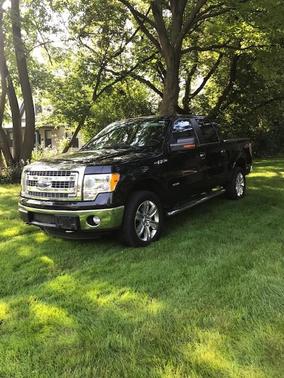 Black 2012 Ford F-150 XLT