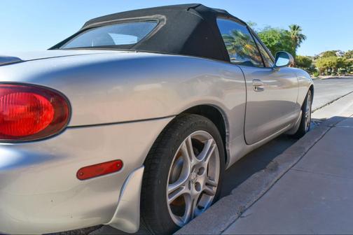 Silver 2004 Mazda MX-5 Miata Base