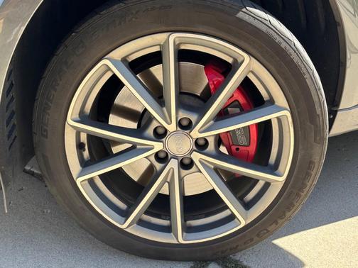 Gray 2016 Audi SQ5 3.0T Premium Plus