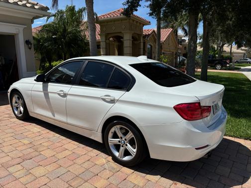 2012 BMW 328 i