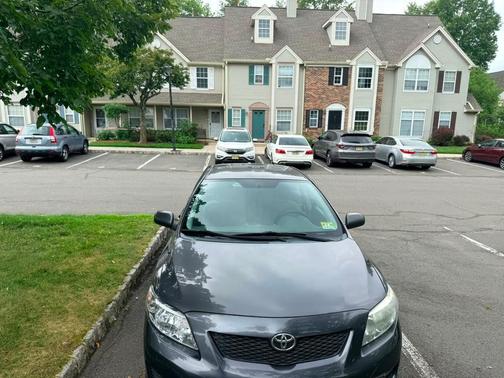 Gray 2010 Toyota Corolla LE