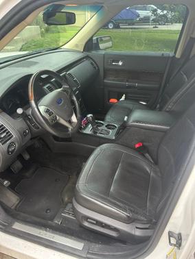 White 2013 Ford Flex Limited