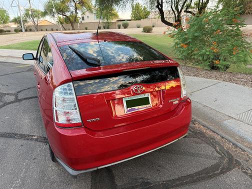 Red 2008 Toyota Prius Base