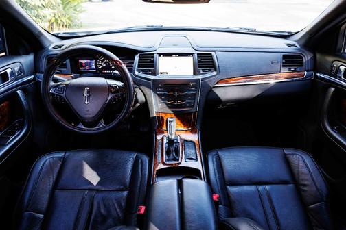 Silver 2016 Lincoln MKS Base