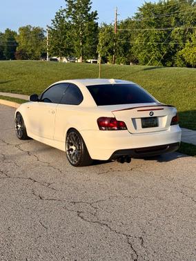 White 2011 BMW 135 i
