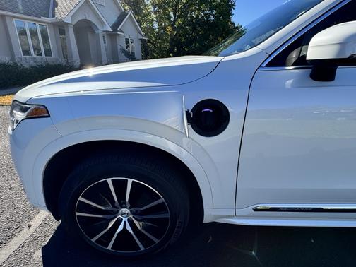 2022 Volvo XC90 Recharge Plug-In Hybrid T8 Inscription Expression 7 Passenger