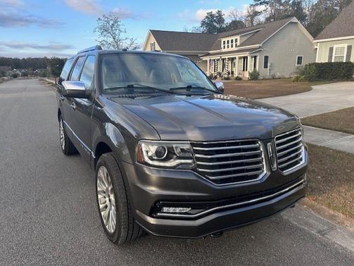 2016 Lincoln Navigator Select