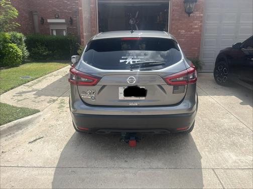 Gray 2020 Nissan Rogue Sport S