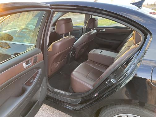 2014 Hyundai Genesis 3.8