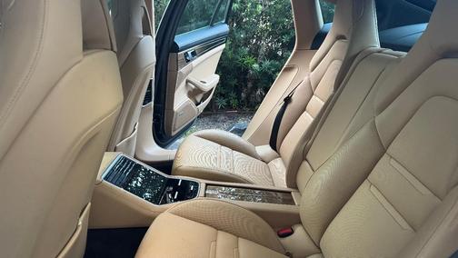 Gray 2018 Porsche Panamera Panamera 4S